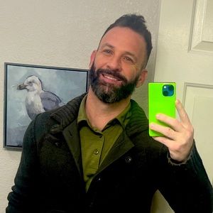 Meet your Posher, Chris